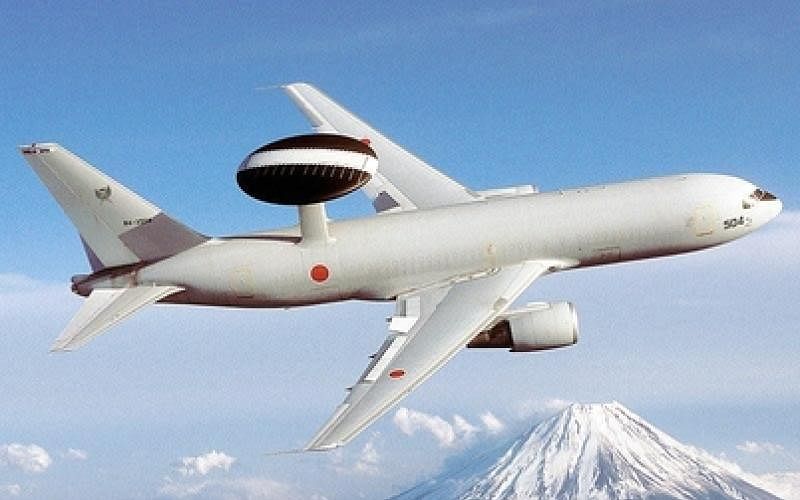 日本是全球唯一部署波音E-767空中预警机的国家，总计四架均部署在静冈县滨松空军基地。（互联网）