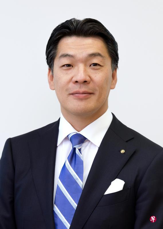 桥本靖彦:希望总店高两层楼的玻璃窗,能让更多人走进mikimoto的世界.