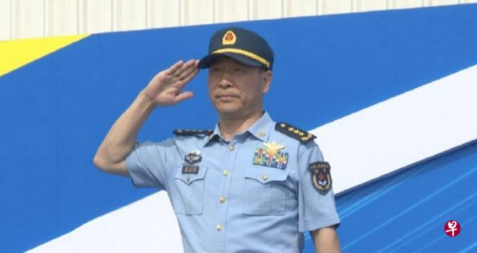 中国空军新任司令员亮相航展