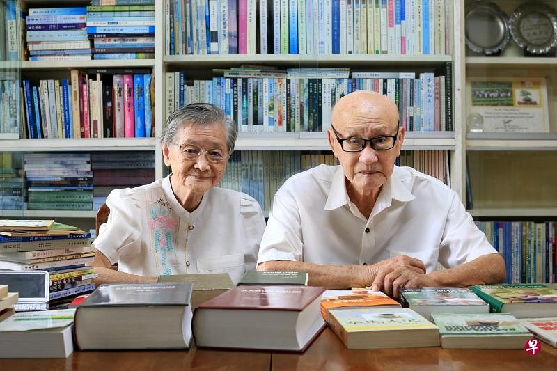 杨贵谊和妻子陈妙华编纂马来文词典的精神和贡献不容忽视