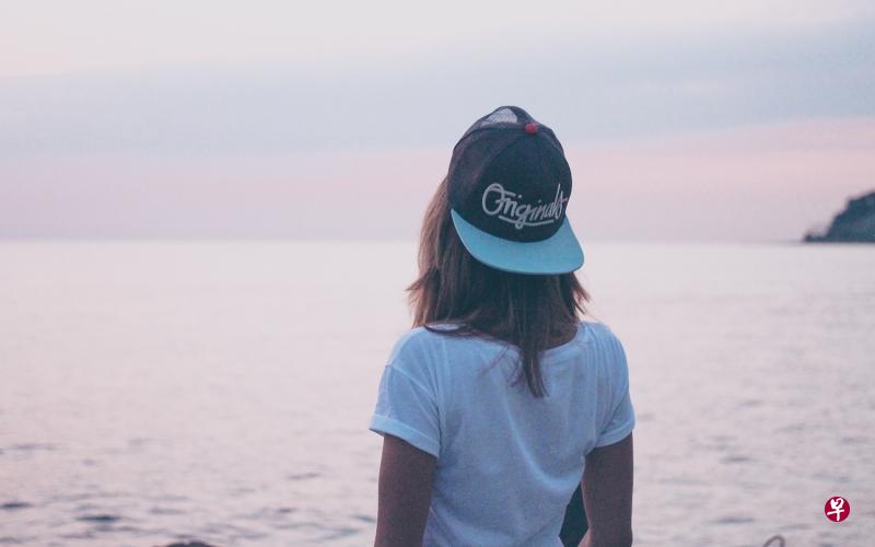 "万事回头看看也是人生的智慧之一……" 星云大师说:分享故事:一个