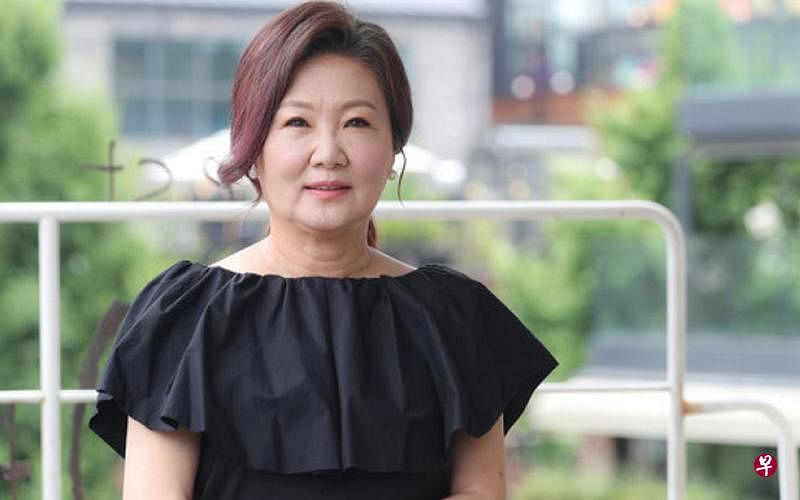 韩国五十多岁的女演员图片