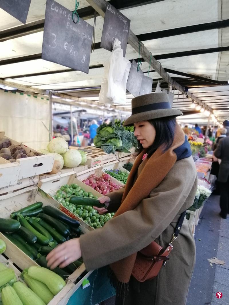 欧菁仙:女强人变身巴黎"煮"妇