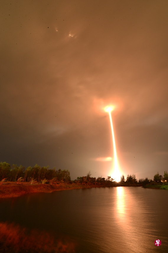 中国成功发射嫦娥五号探测器